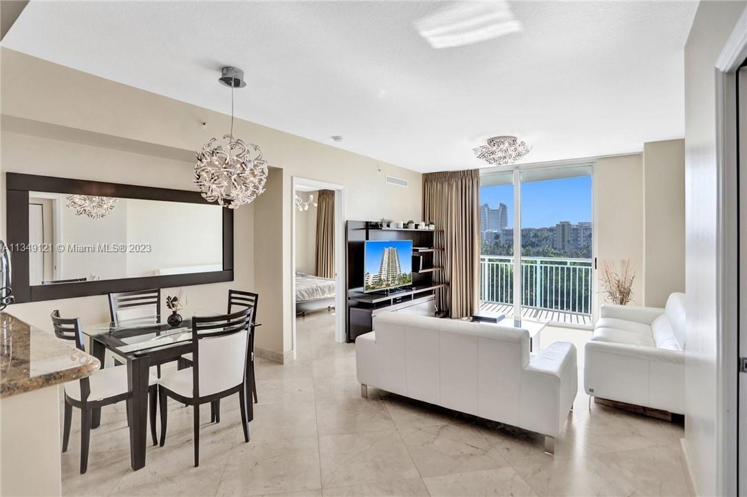 DUO CONDOMINIUM EAST - Residential