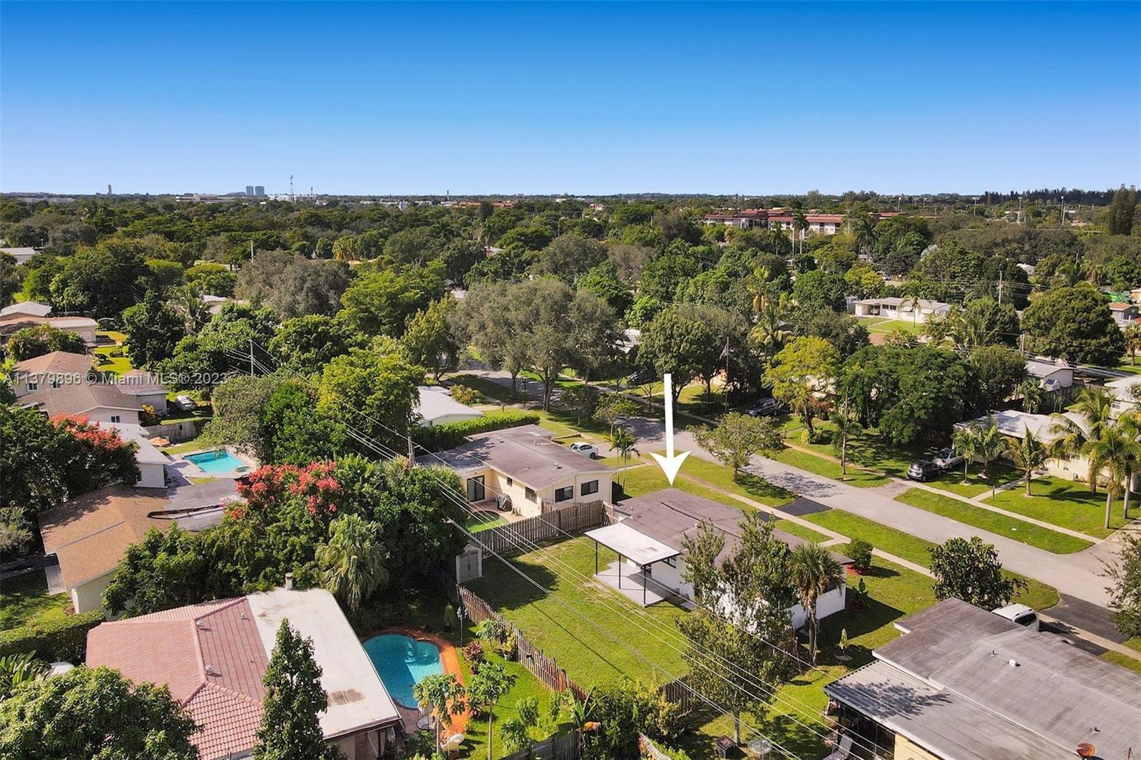 PLANTATION SUNRISE HEIGHT - Residential