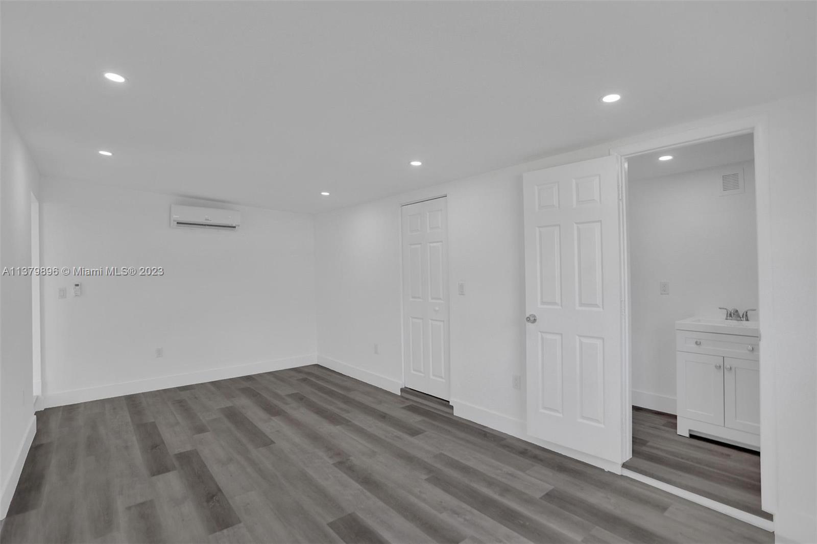 PLANTATION SUNRISE HEIGHT - Residential