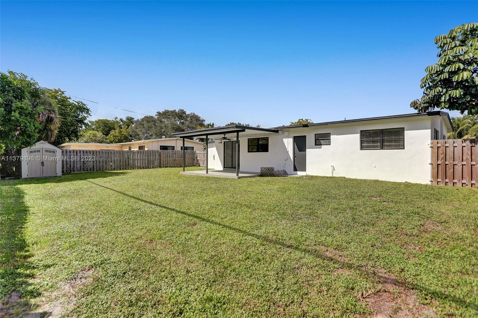 PLANTATION SUNRISE HEIGHT - Residential