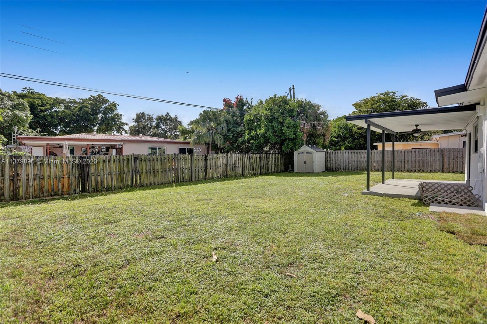 PLANTATION SUNRISE HEIGHT - Residential