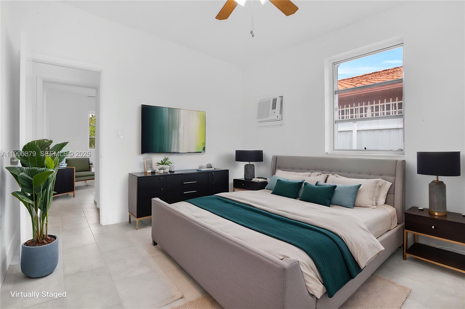 CORAL VILLAS REV - Residential Lease
