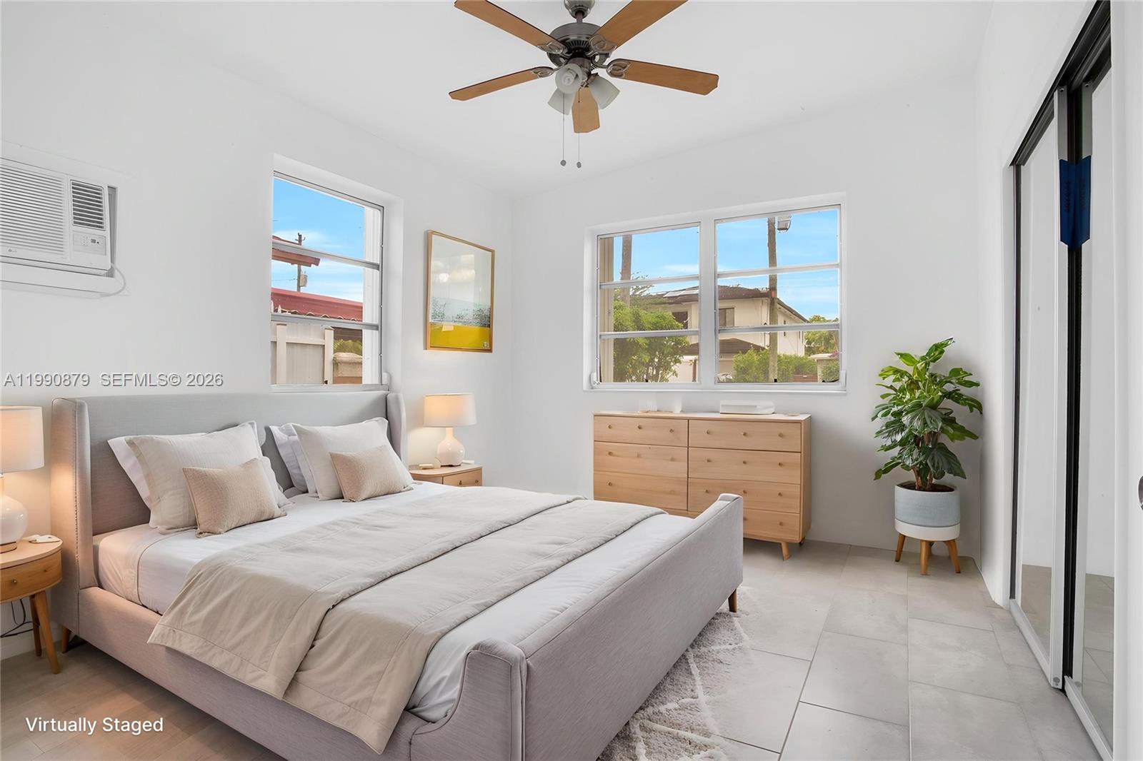 CORAL VILLAS REV - Residential Lease