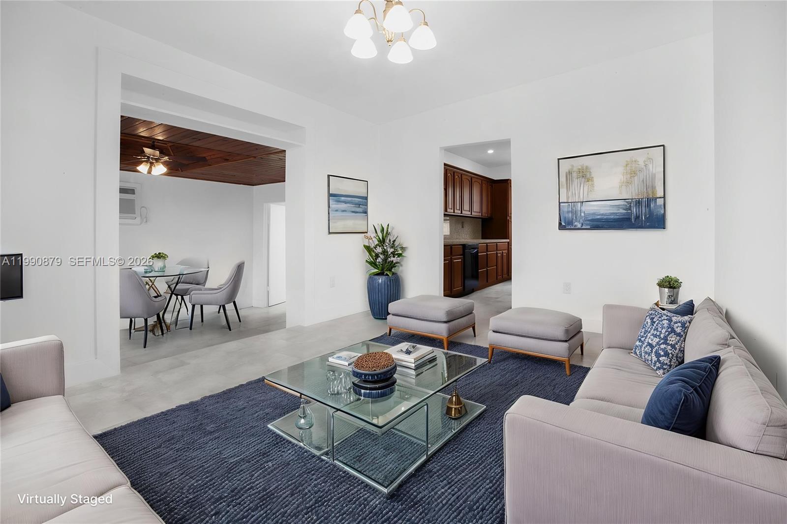 CORAL VILLAS REV - Residential Lease