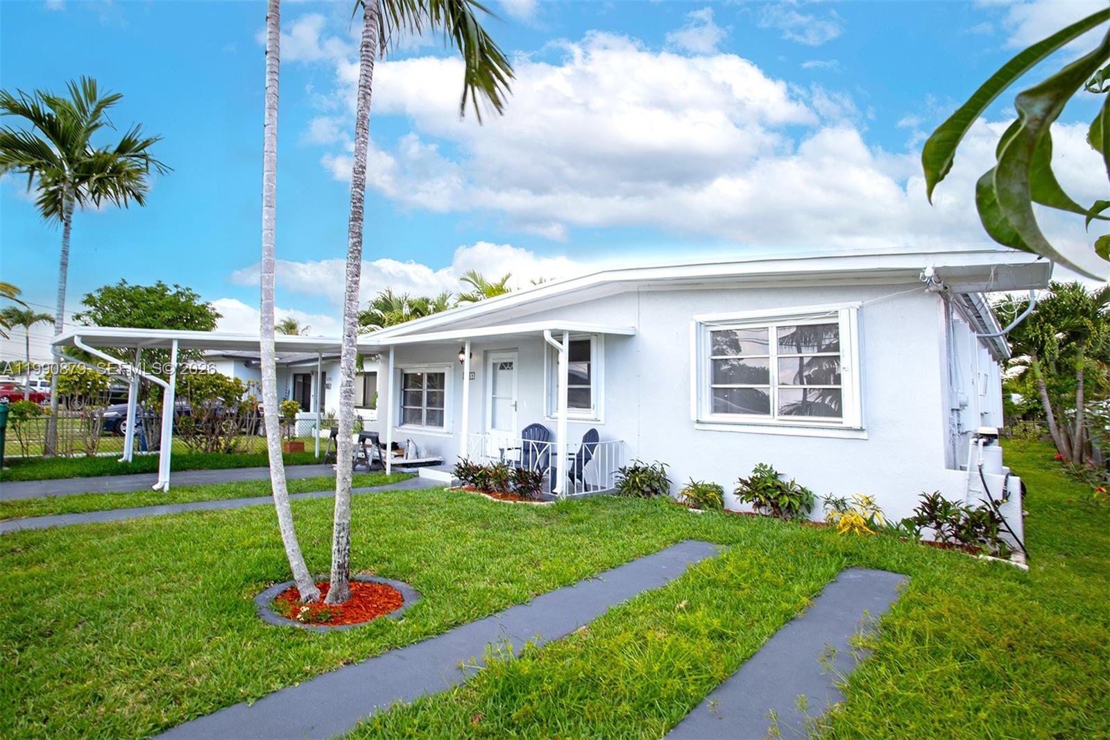 CORAL VILLAS REV - Residential Lease