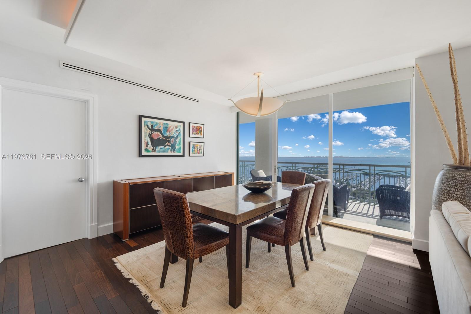 THE TOWER RESIDENCES COND - Residential