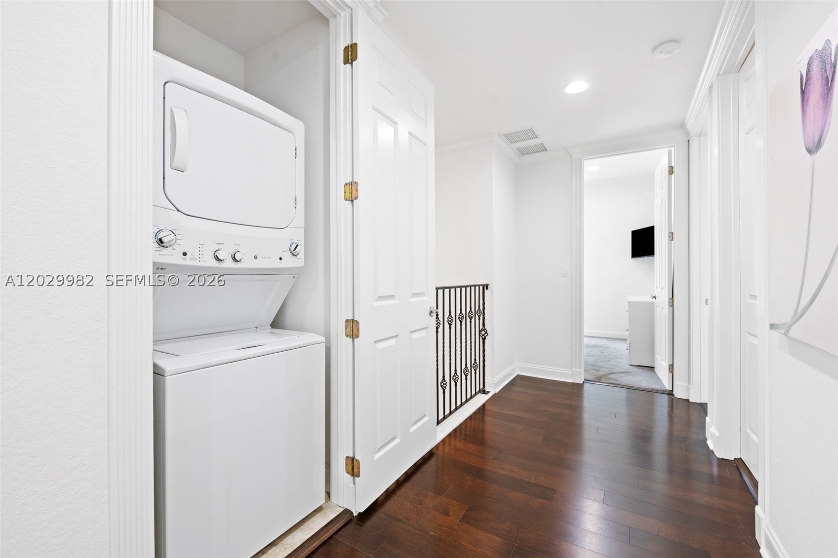CORAL RIDGE LANDINGS COND - Residential