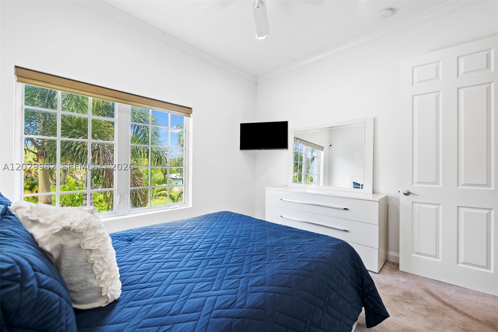 CORAL RIDGE LANDINGS COND - Residential