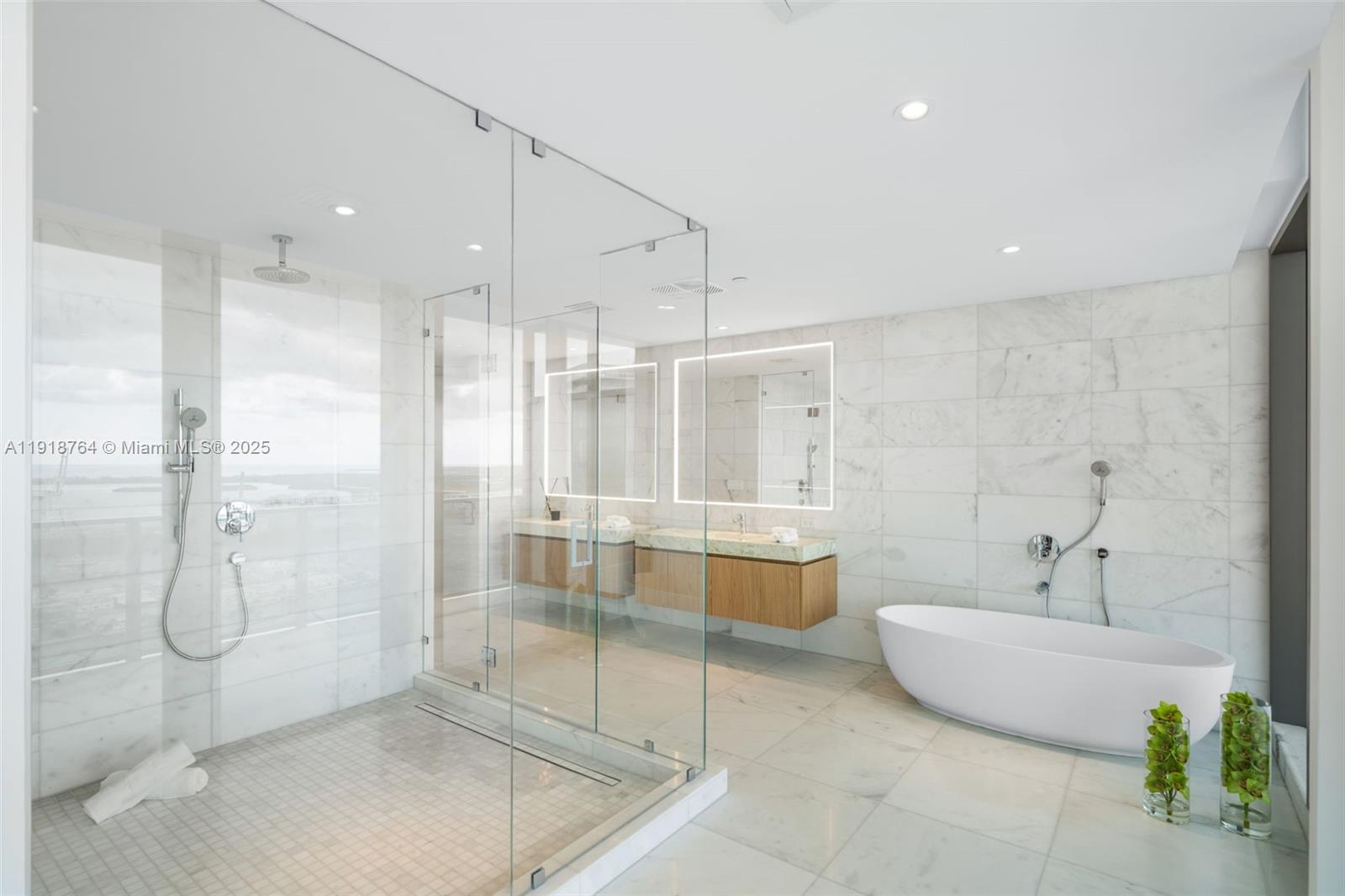 Five Park Miami Beach - Residential