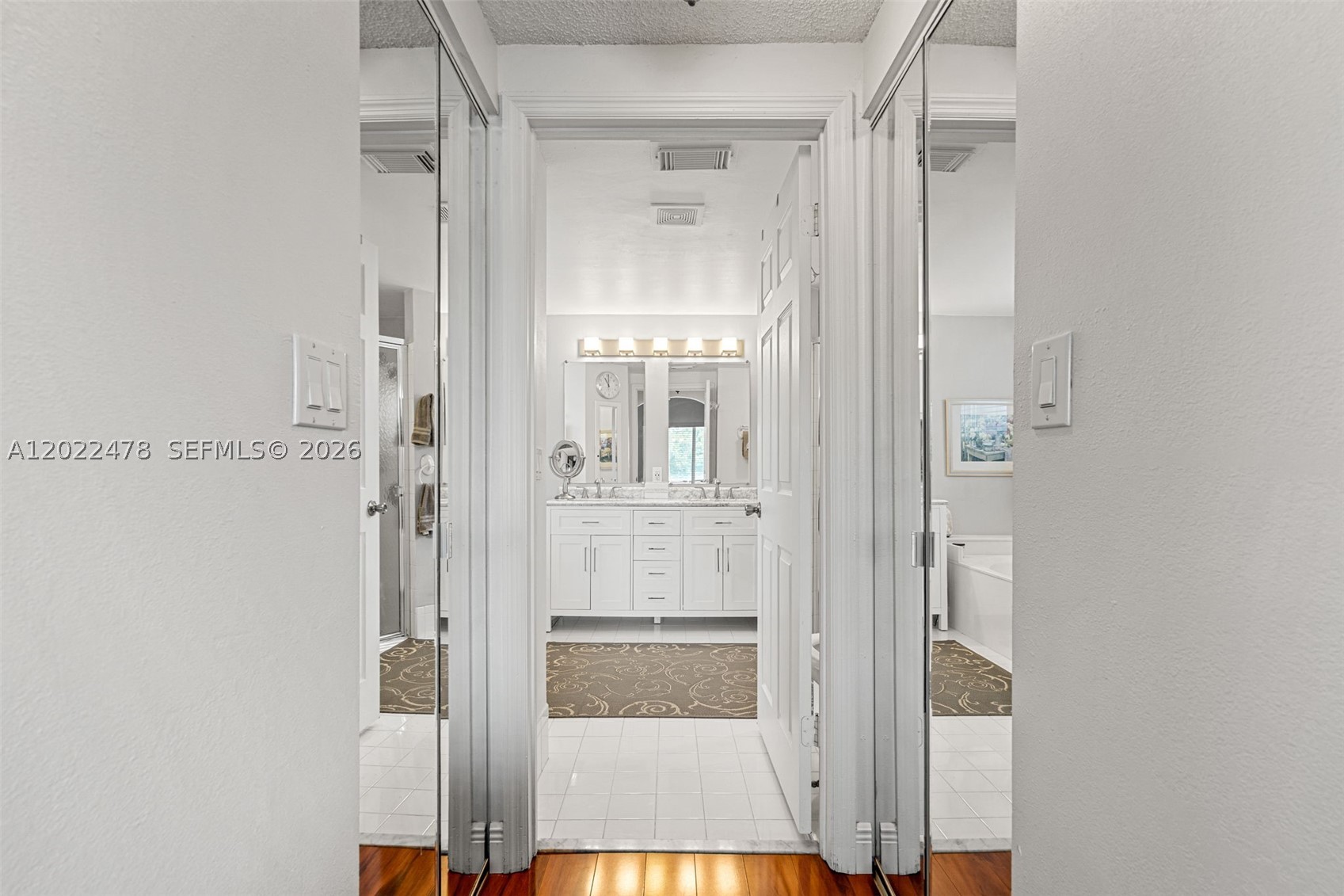 LAGO MAR SOUTH 2ND ADDN - Residential