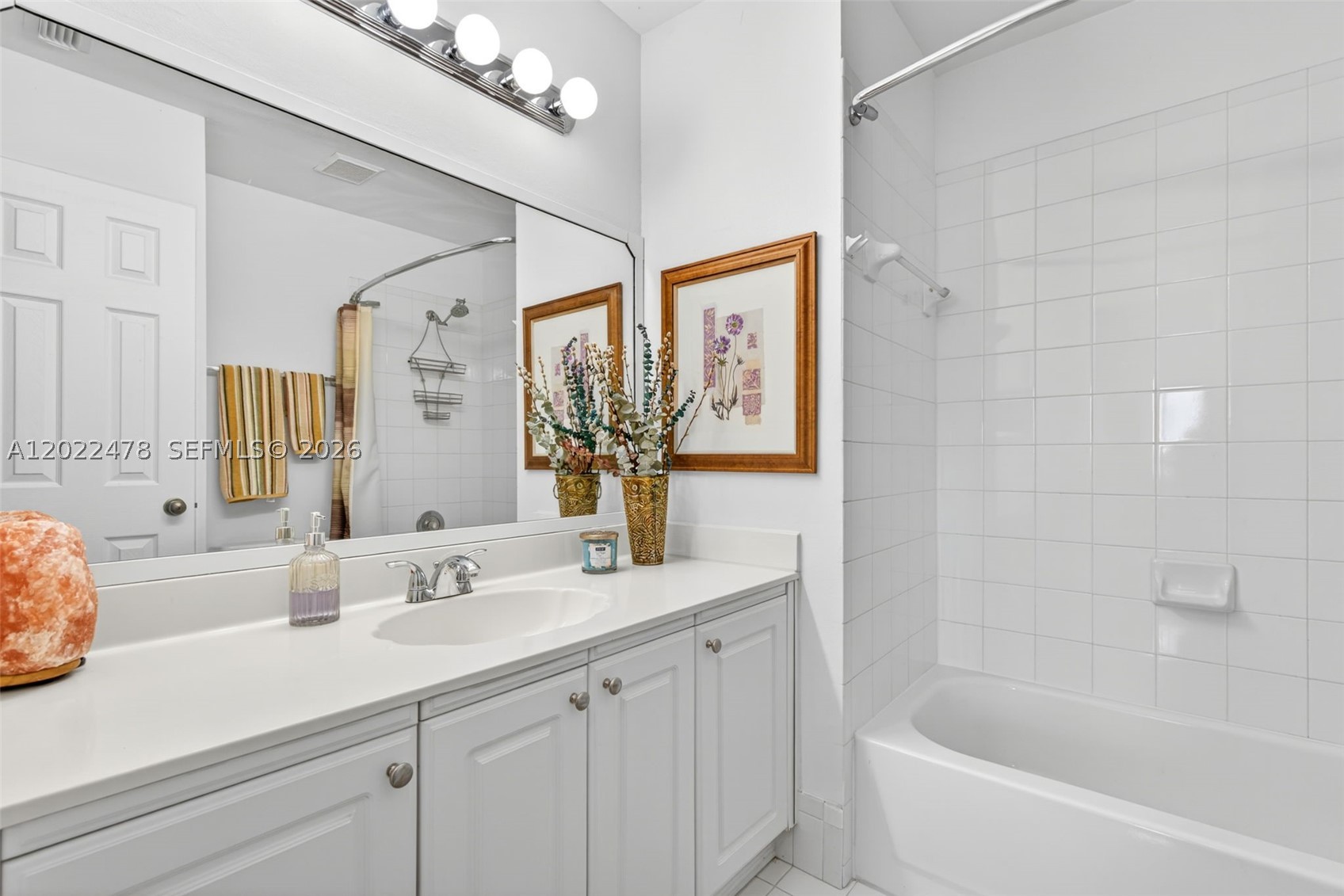 LAGO MAR SOUTH 2ND ADDN - Residential