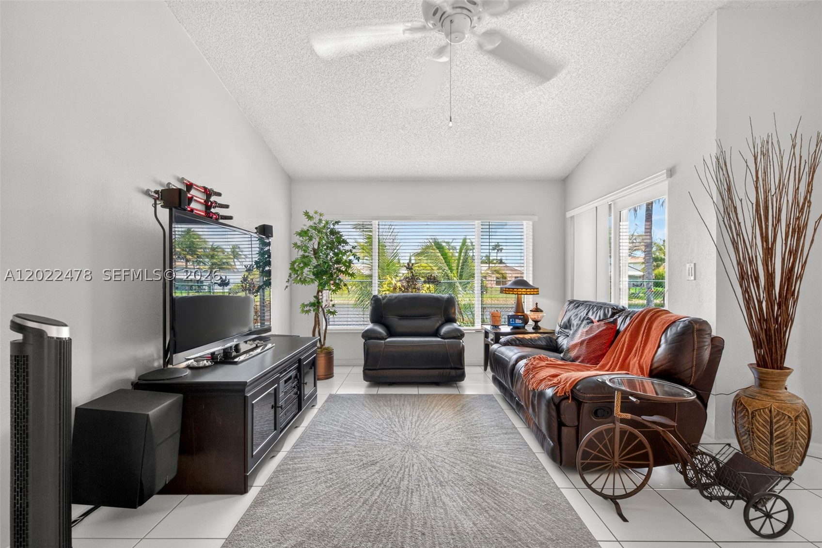 LAGO MAR SOUTH 2ND ADDN - Residential