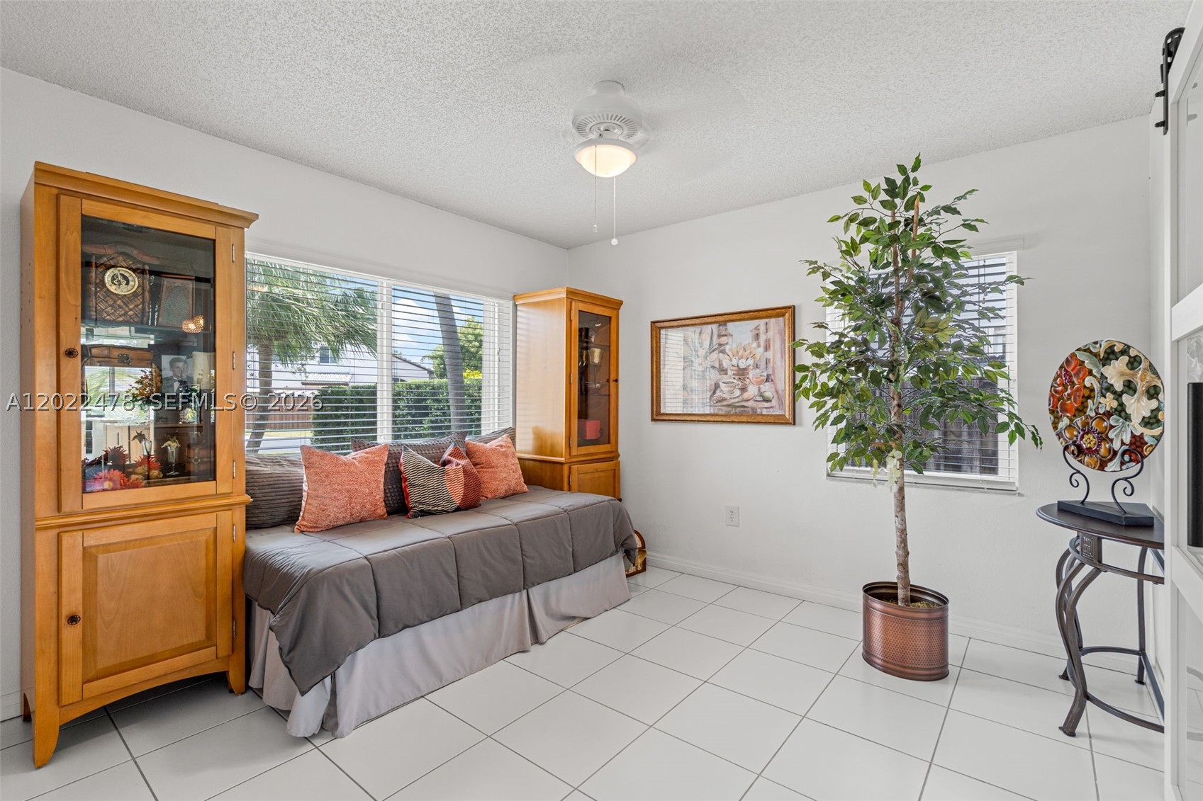 LAGO MAR SOUTH 2ND ADDN - Residential