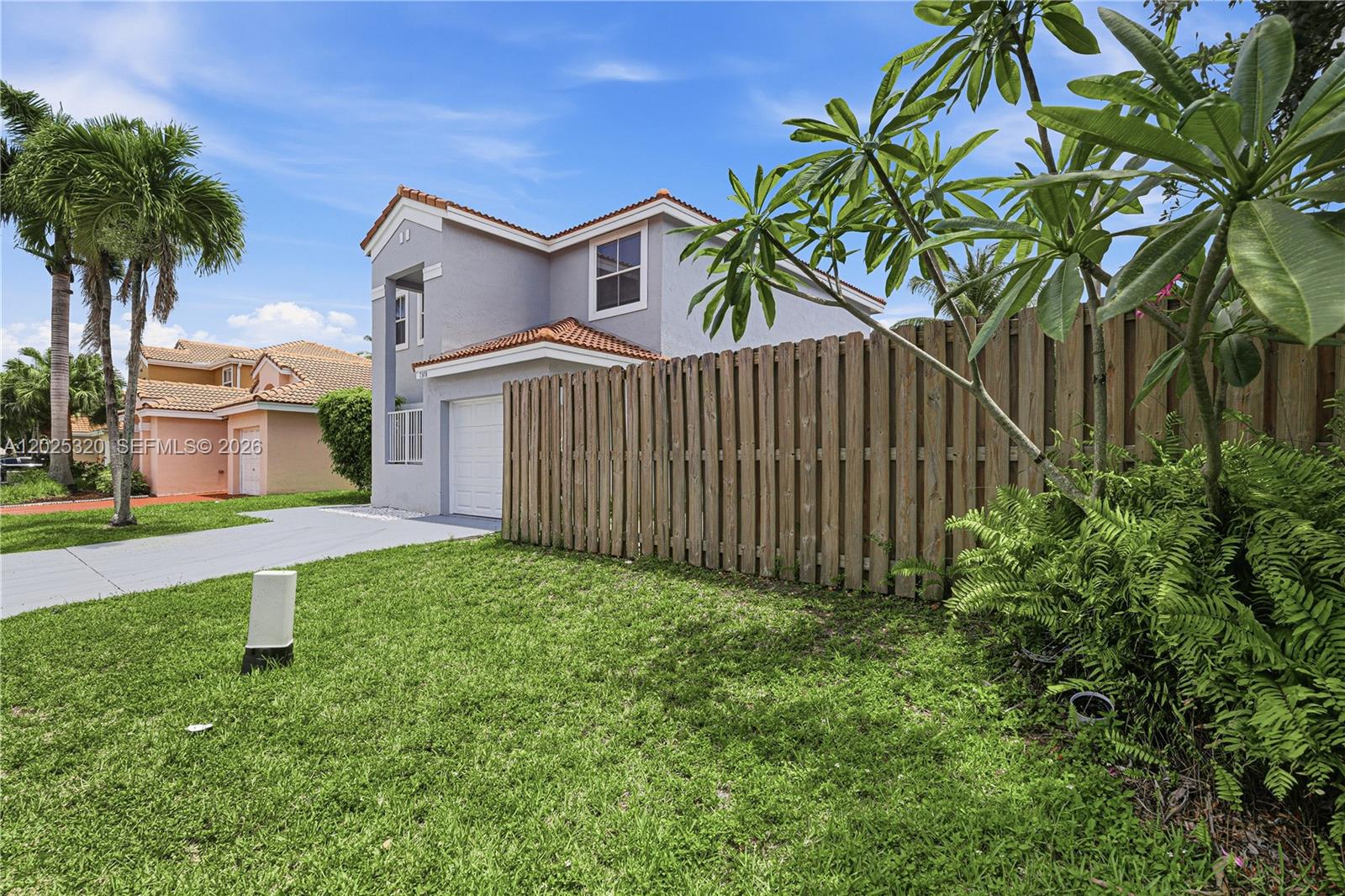 PALM ISLAND PLAT 2 - Residential