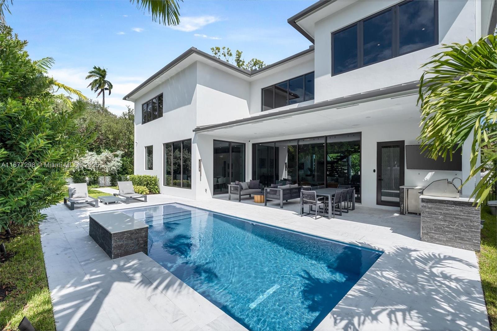 RIO VISTA ISLES - Residential Lease