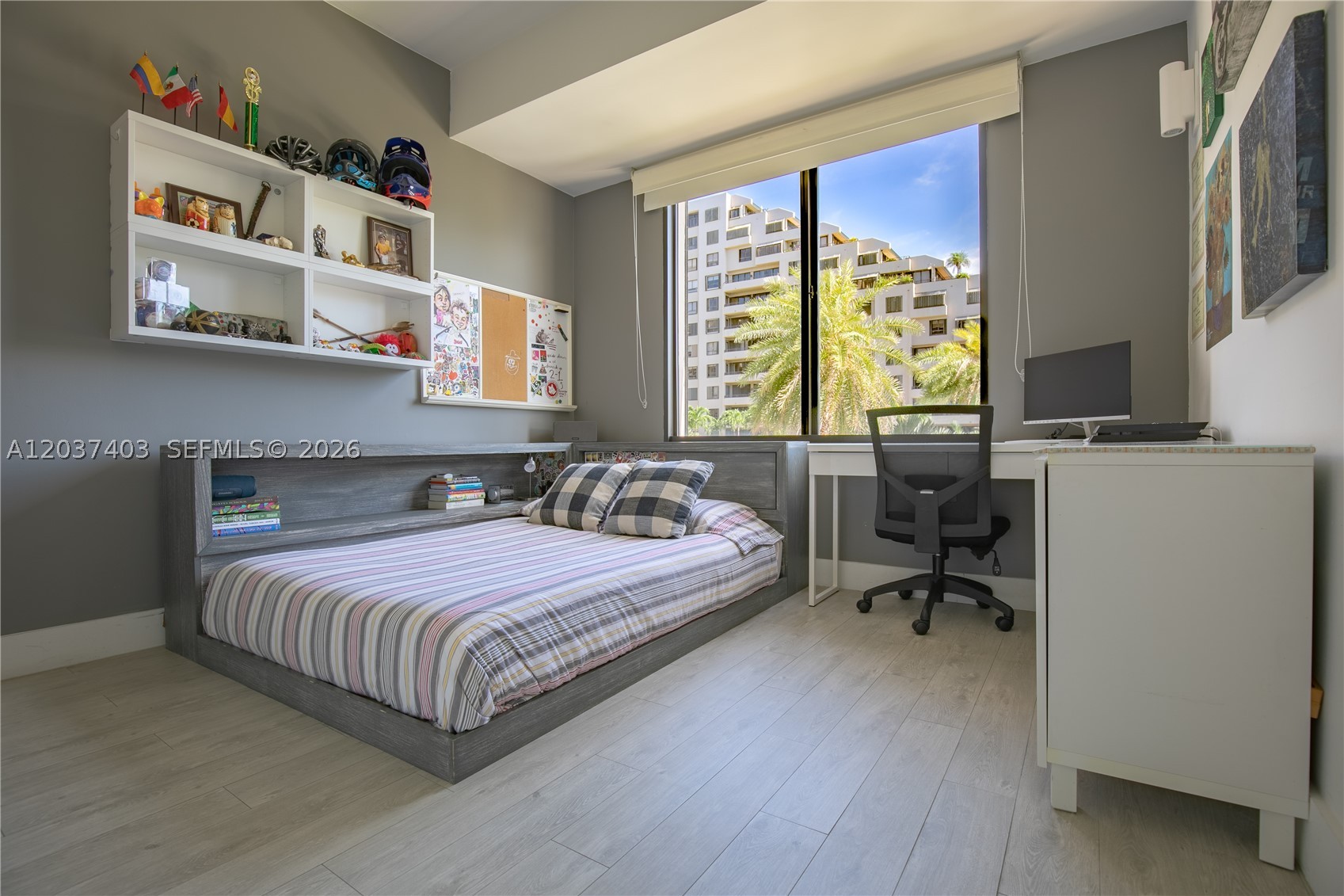 KEY COLONY NO 1 - Residential Lease