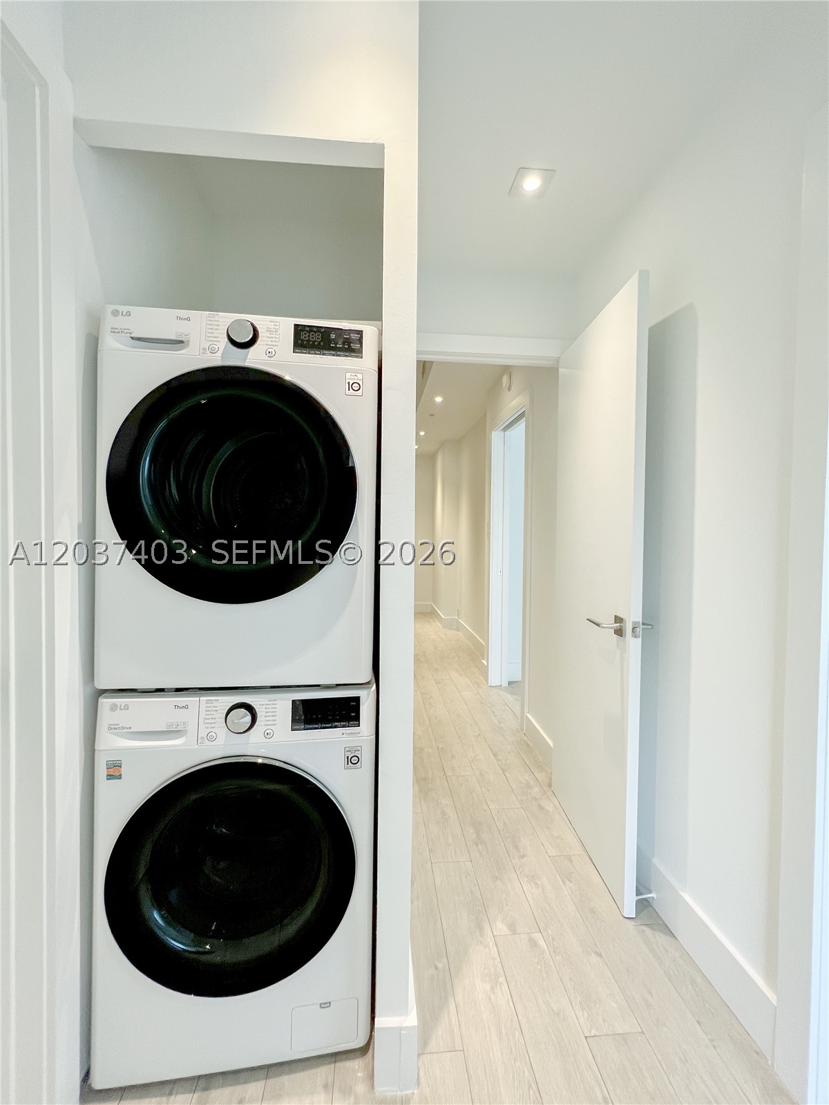 KEY COLONY NO 1 - Residential Lease
