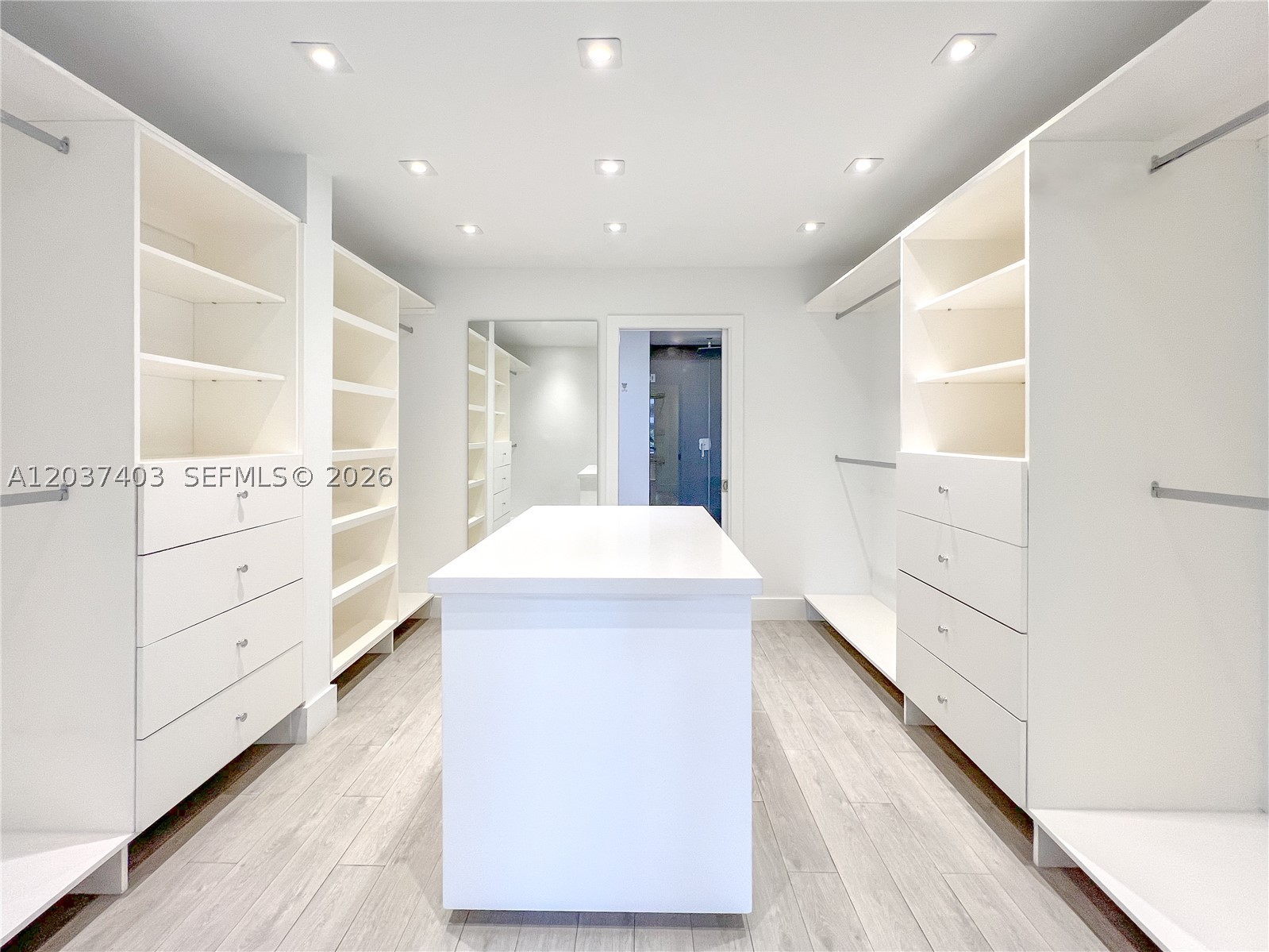 KEY COLONY NO 1 - Residential Lease