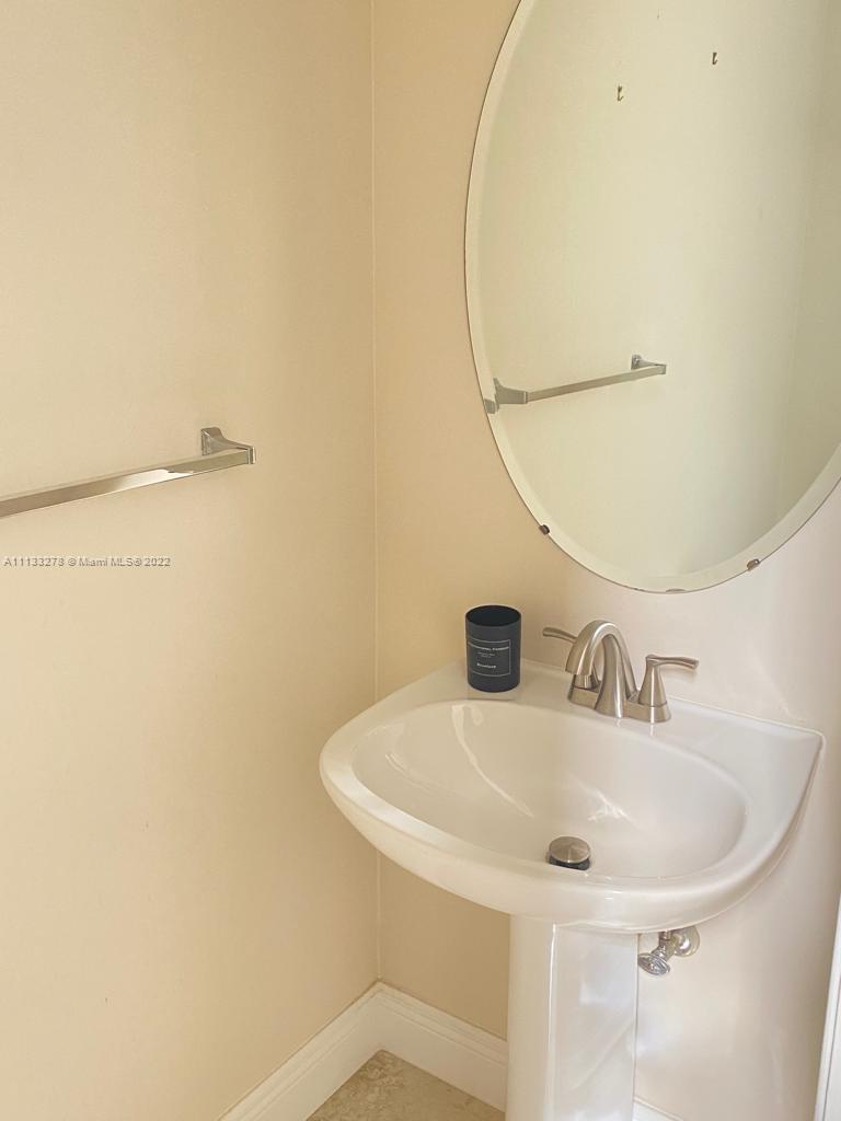 SAN MARINO VILLAGE - Residential Lease