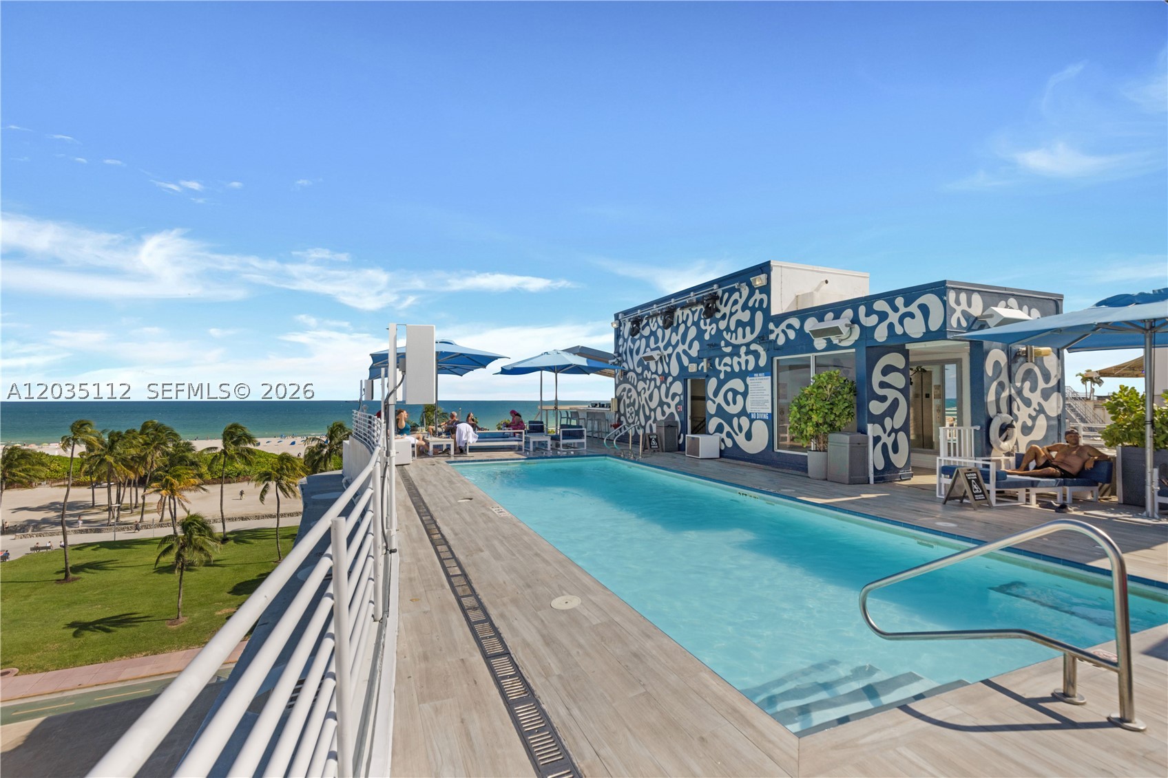 THE STRAND ON OCEAN DRIVE - Residential