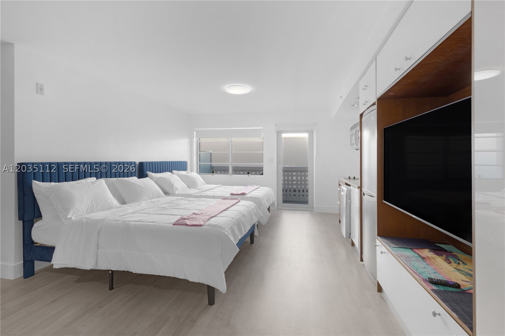 THE STRAND ON OCEAN DRIVE - Residential