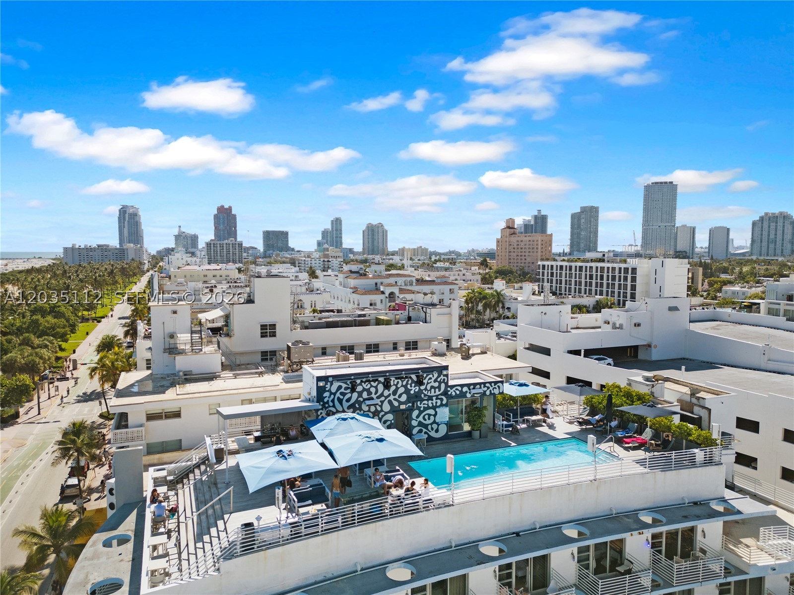 THE STRAND ON OCEAN DRIVE - Residential
