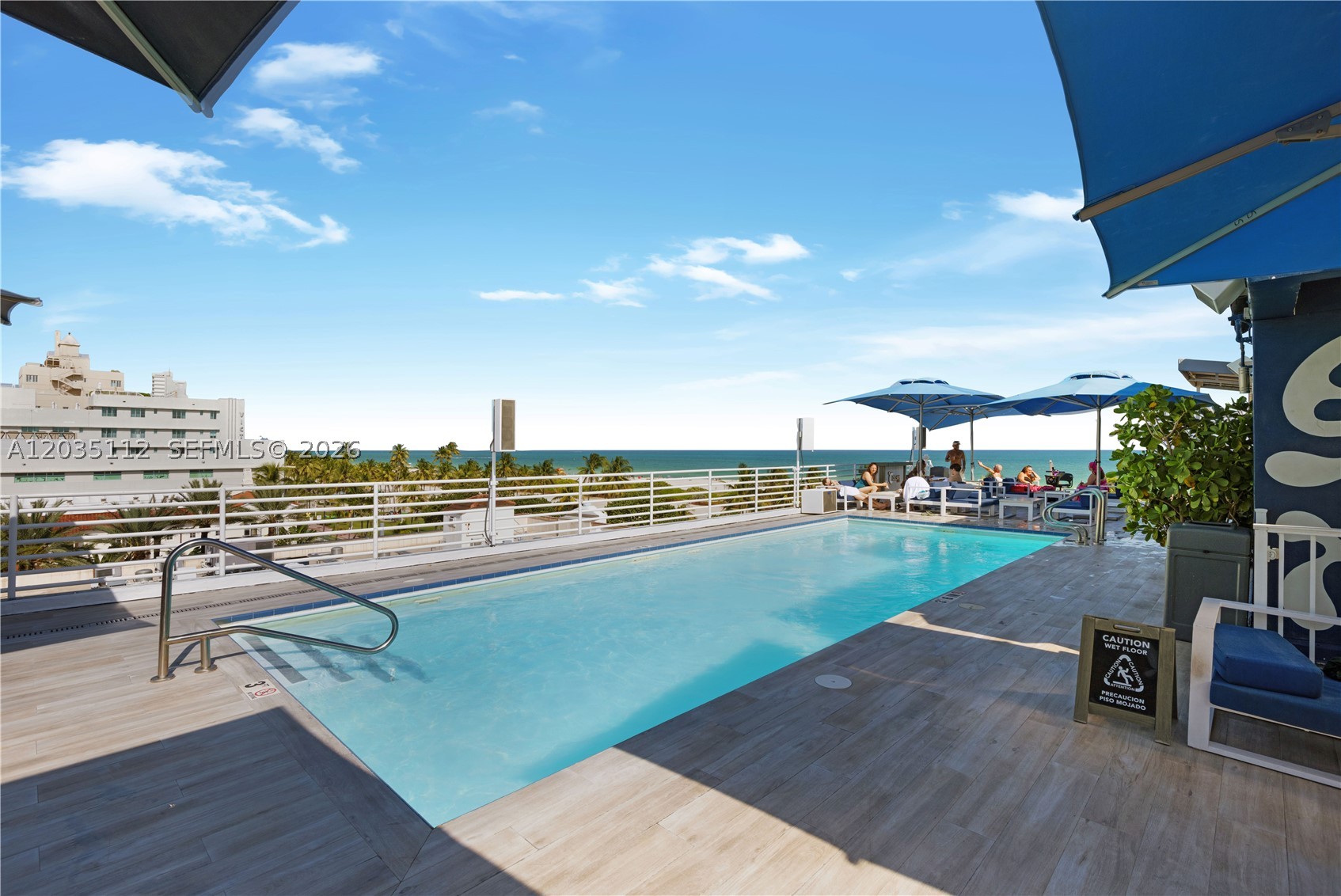 THE STRAND ON OCEAN DRIVE - Residential