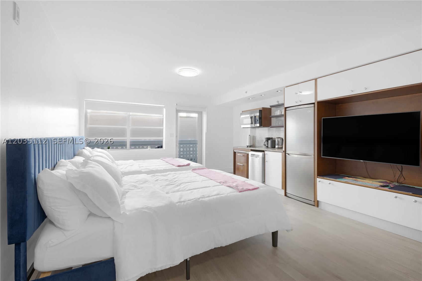 THE STRAND ON OCEAN DRIVE - Residential