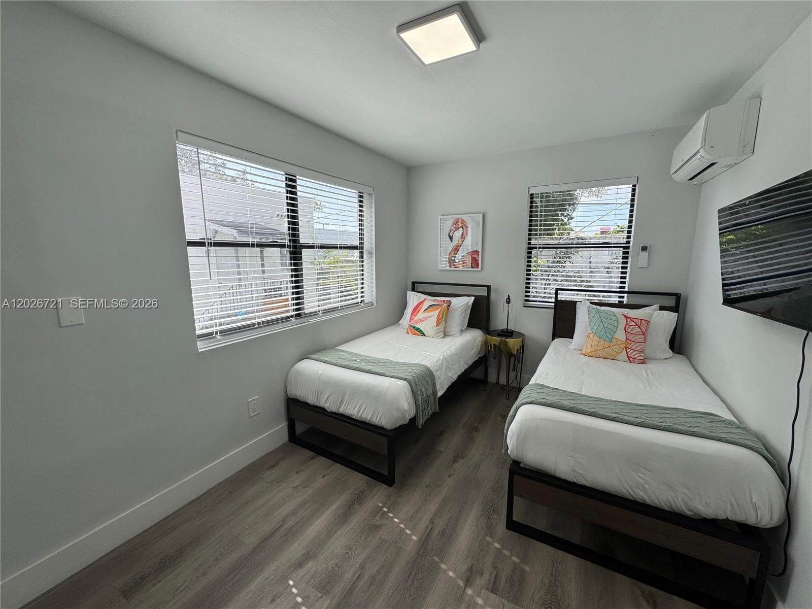 NORTHERN BLVD TRACK - Residential Lease