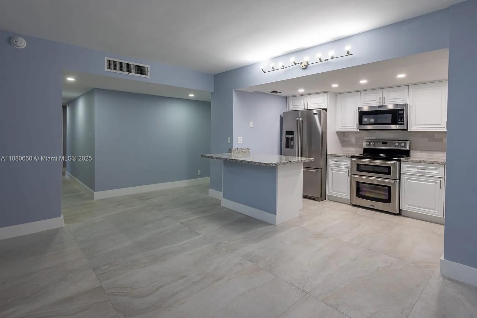 VILLA DORADA CONDO NO 2 - Residential Lease