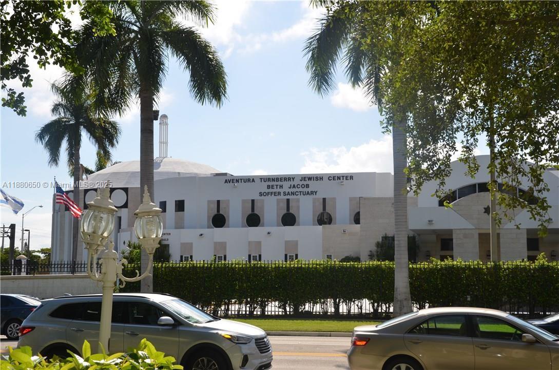 VILLA DORADA CONDO NO 2 - Residential Lease