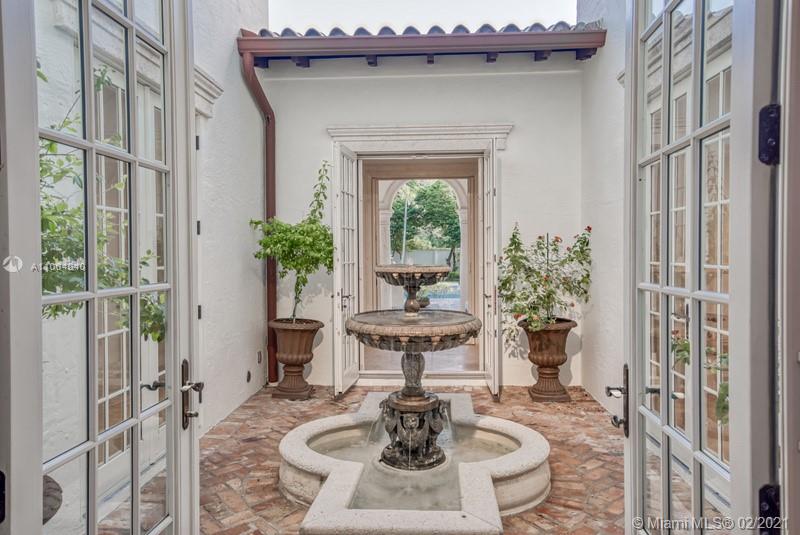 STONEGATE - Residential