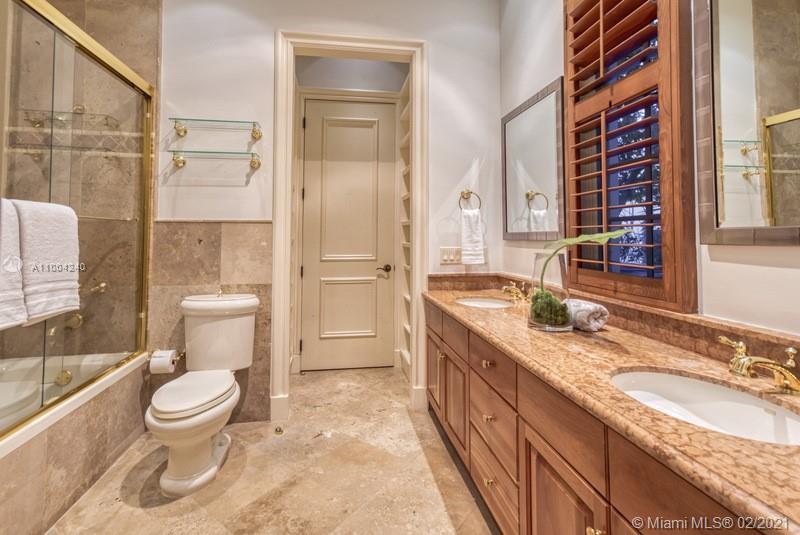 STONEGATE - Residential