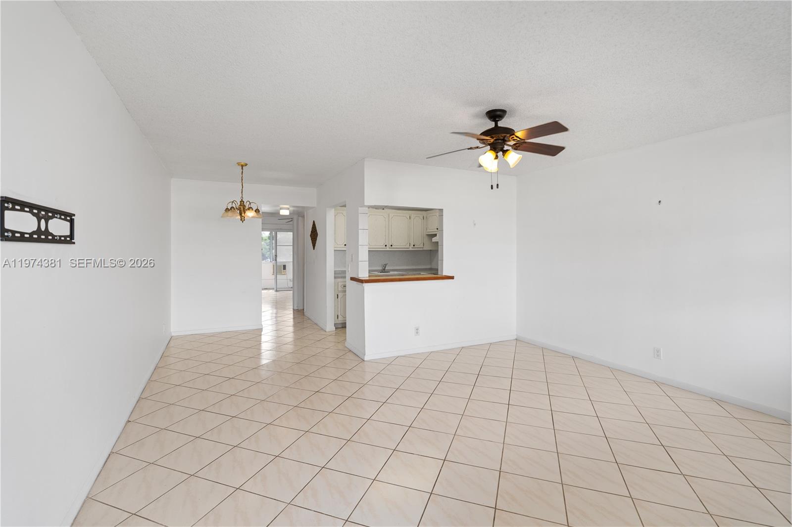 CAMDEN CONDOS - Residential