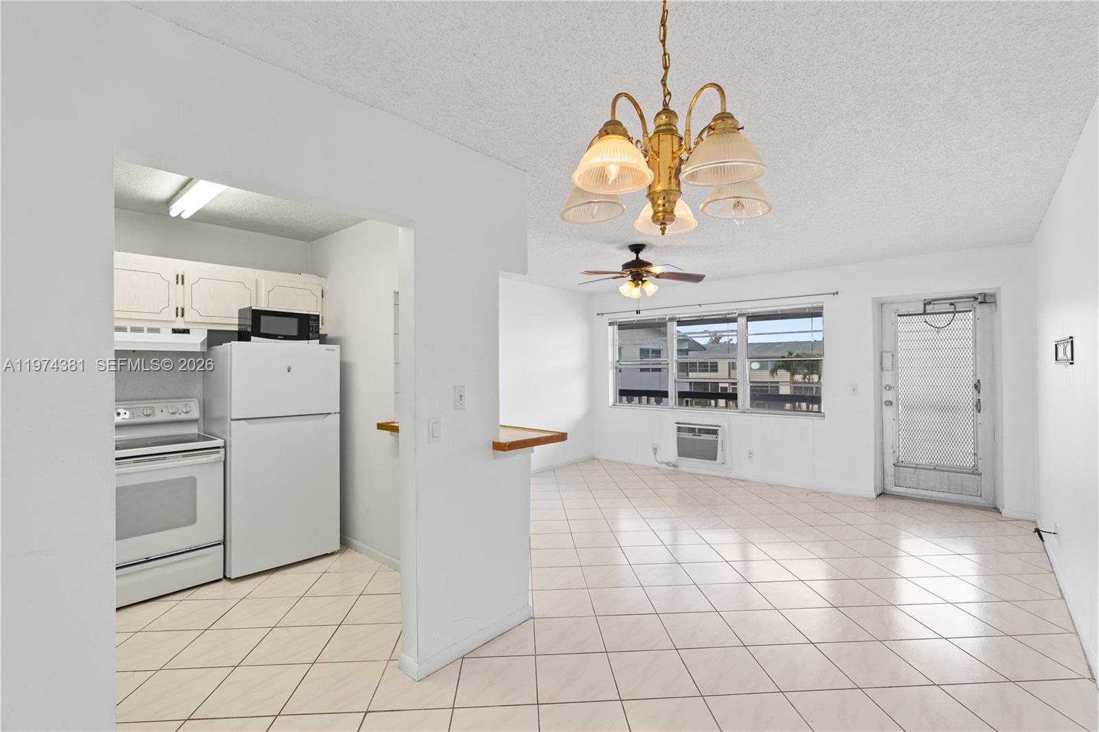 CAMDEN CONDOS - Residential