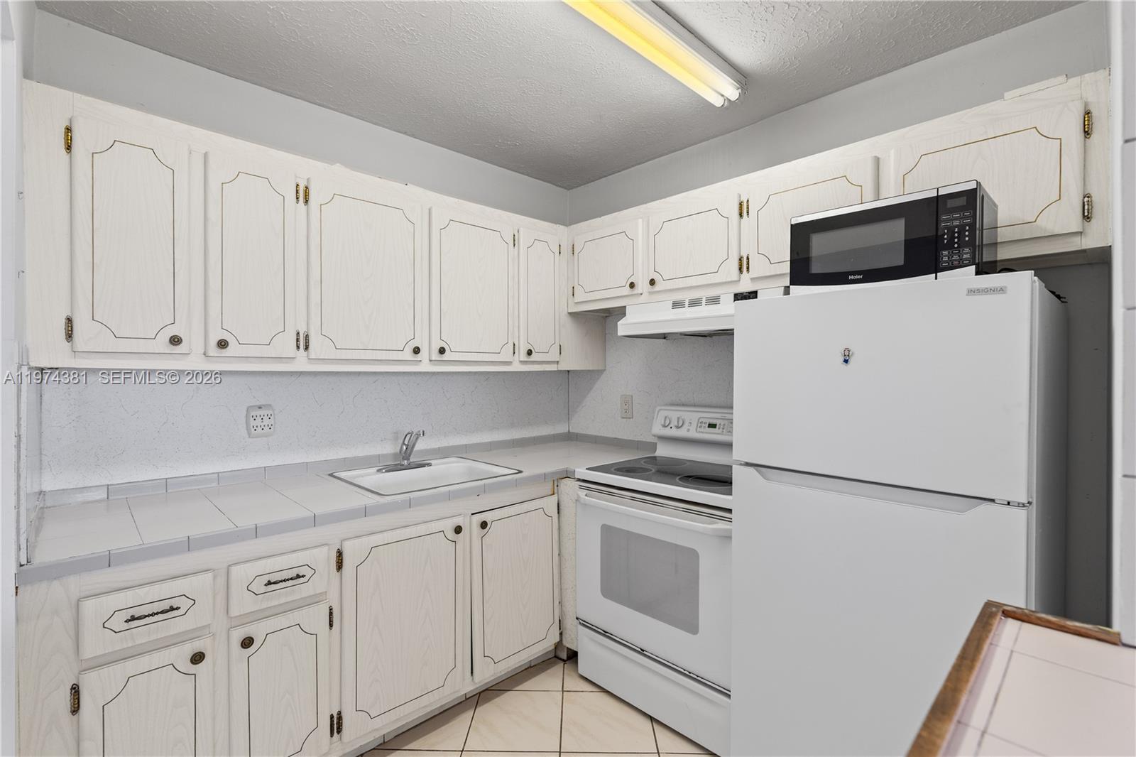 CAMDEN CONDOS - Residential