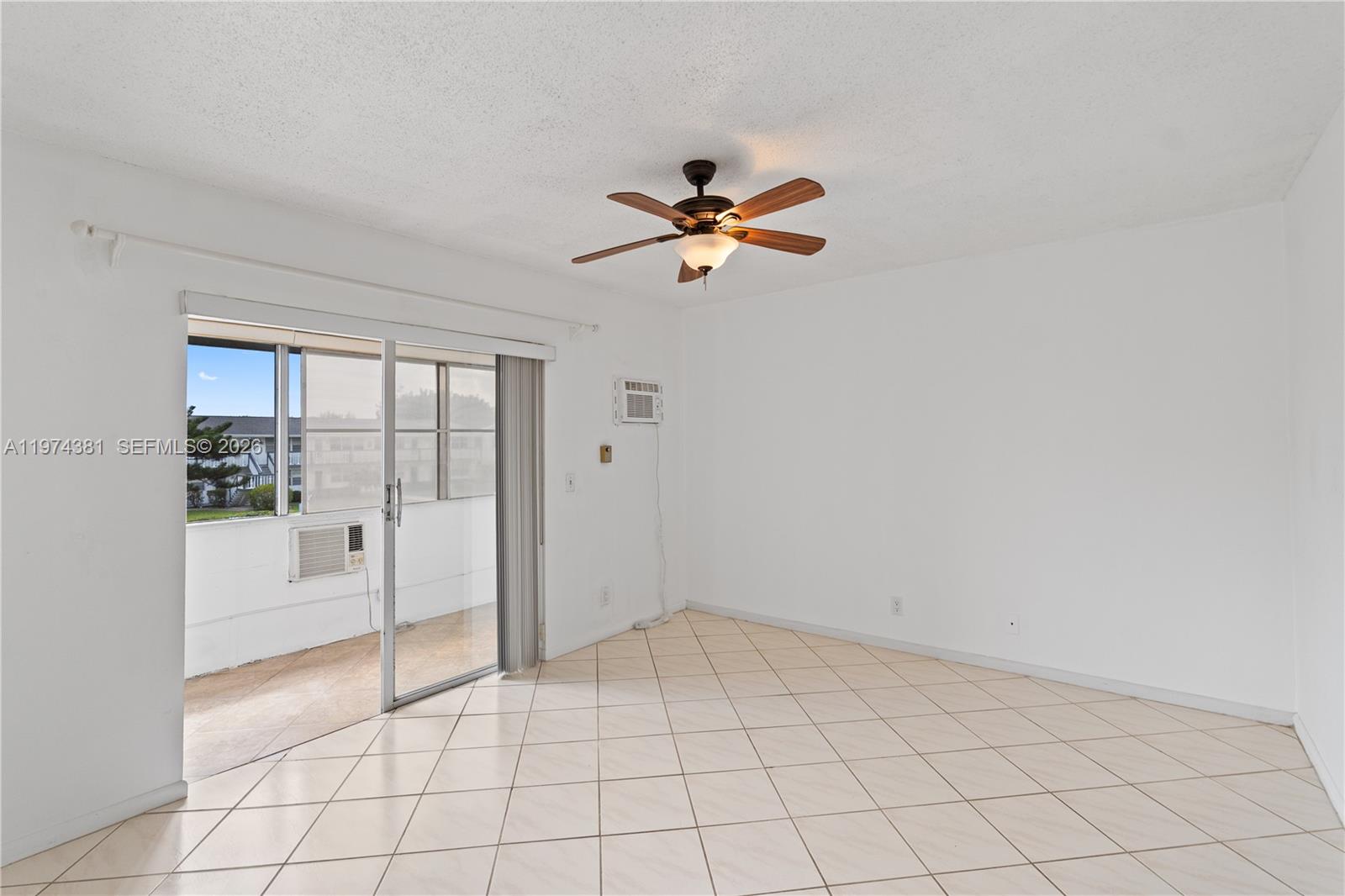 CAMDEN CONDOS - Residential