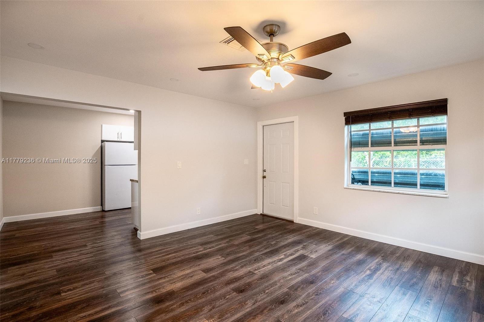 NORTH HOLLYWOOD - Residential Income