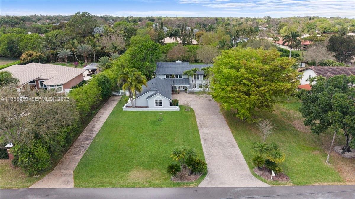 2-48-41 S1/3 OF SW1/4 OF N - Residential