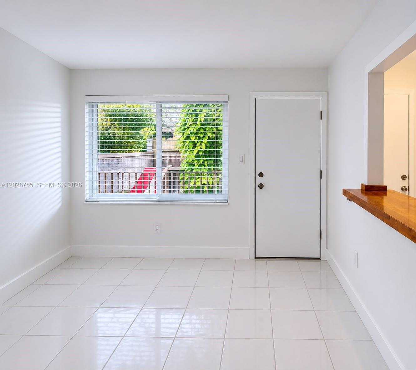 THE OAKS AT SOUTH MIAMI C - Residential Lease
