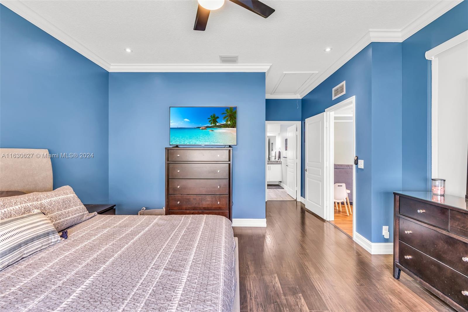 LAND SECTION 8 - Residential