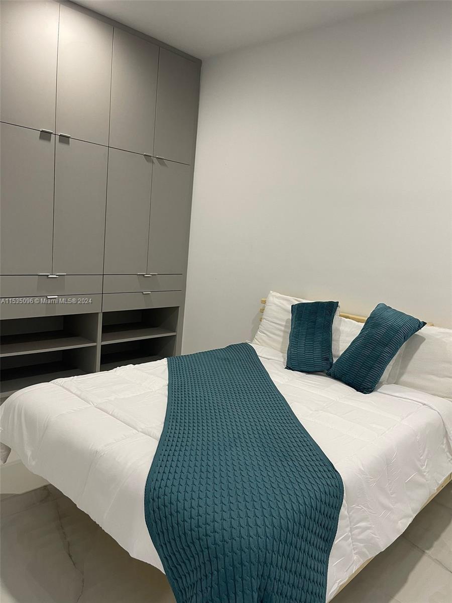 LINCOLN CITY SEC G - Residential Lease