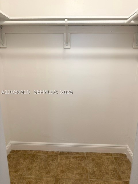 AVONDALE - Residential Lease
