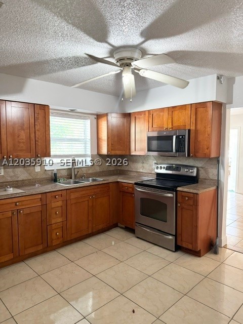 AVONDALE - Residential Lease