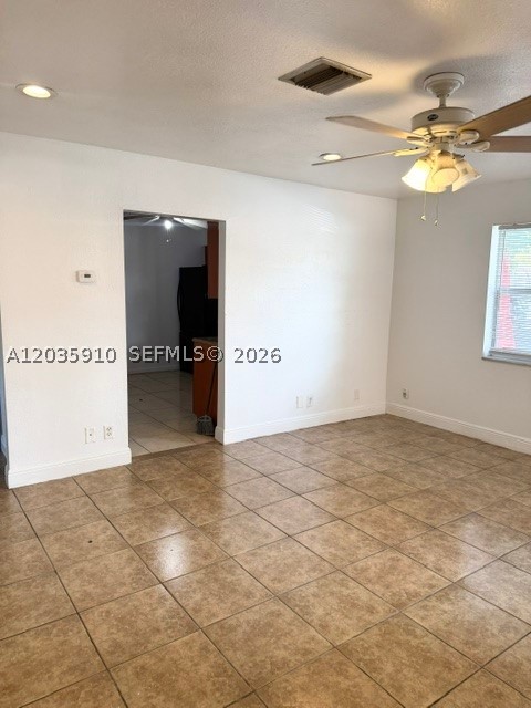 AVONDALE - Residential Lease
