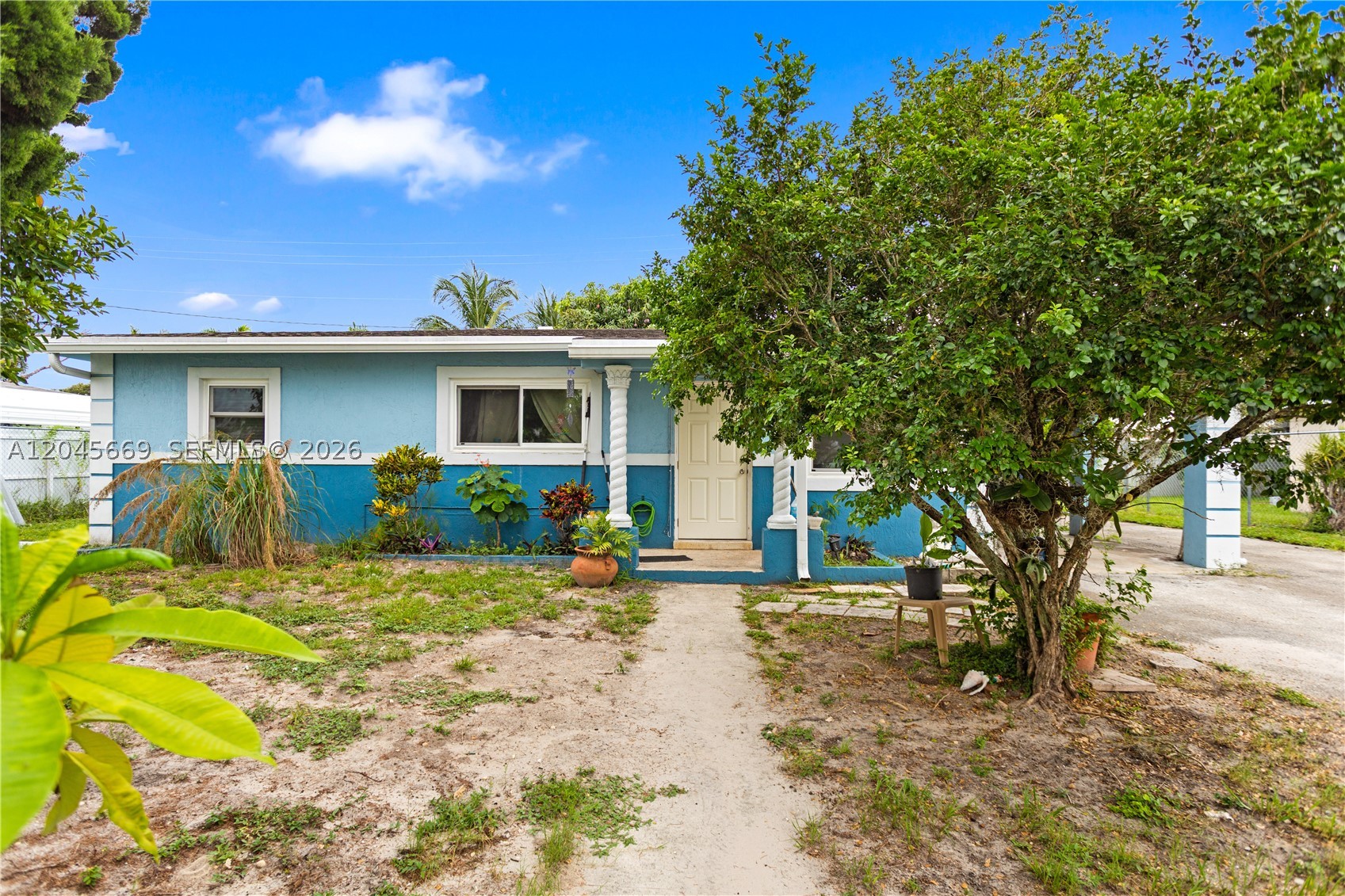 MYRTLE GROVE - Residential