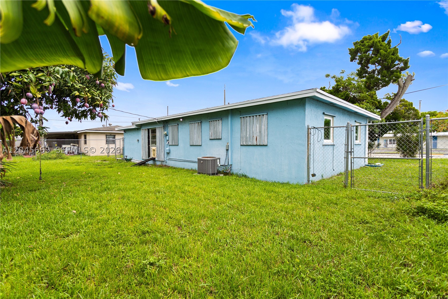 MYRTLE GROVE - Residential