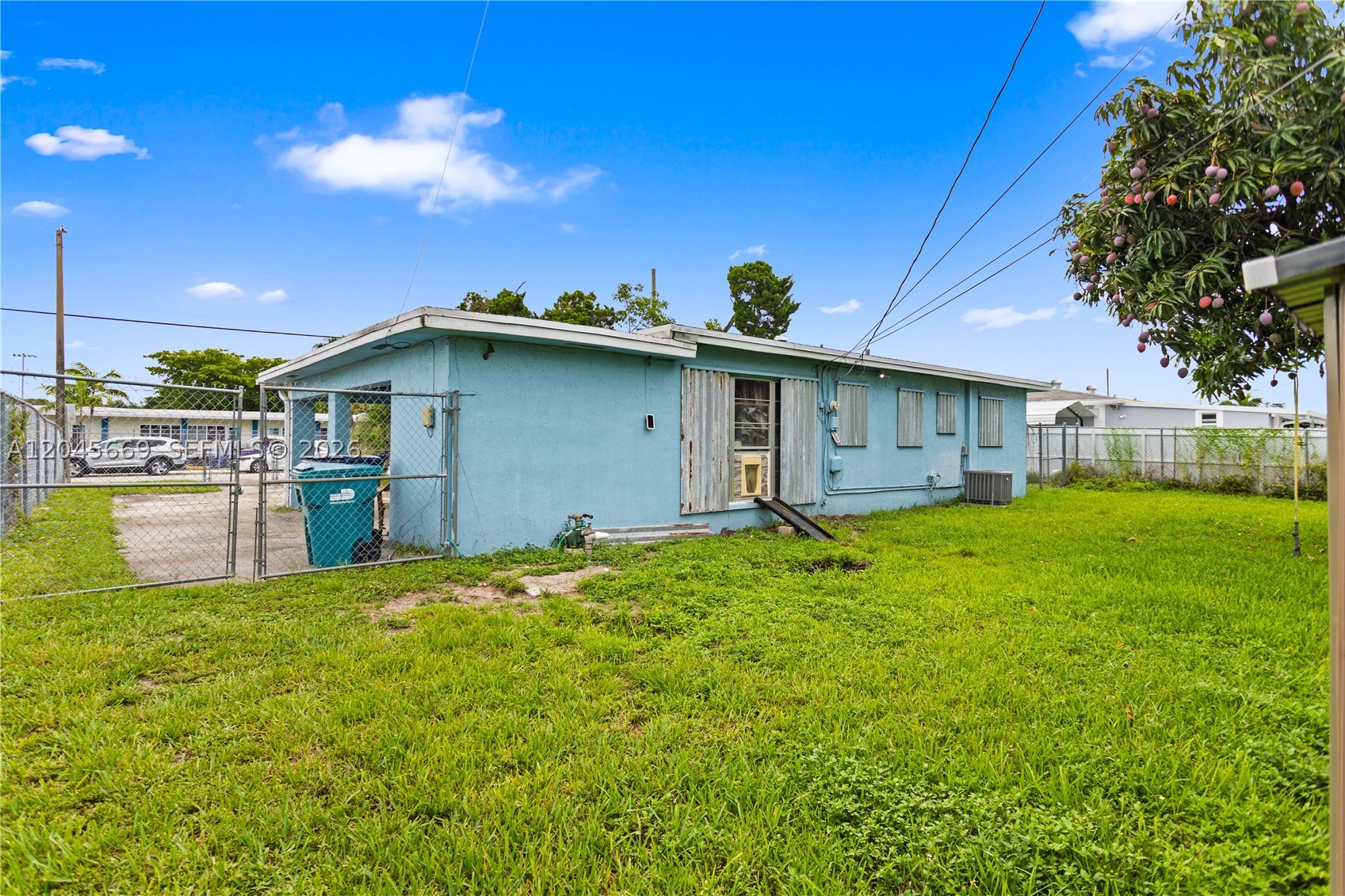 MYRTLE GROVE - Residential