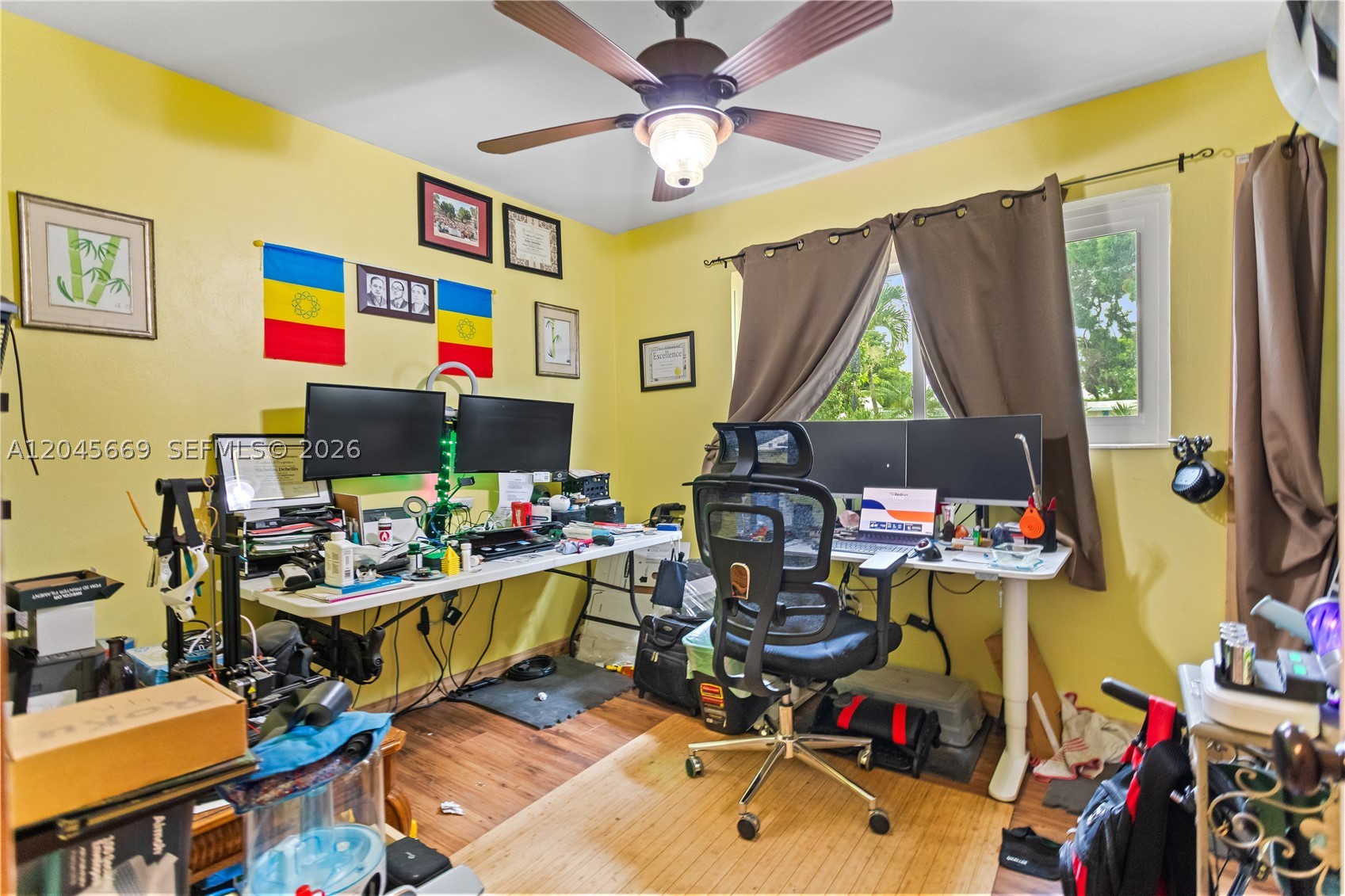 MYRTLE GROVE - Residential
