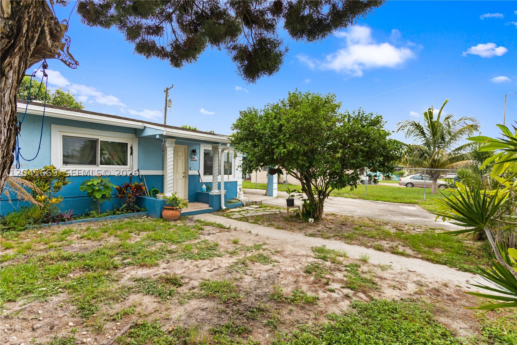 MYRTLE GROVE - Residential